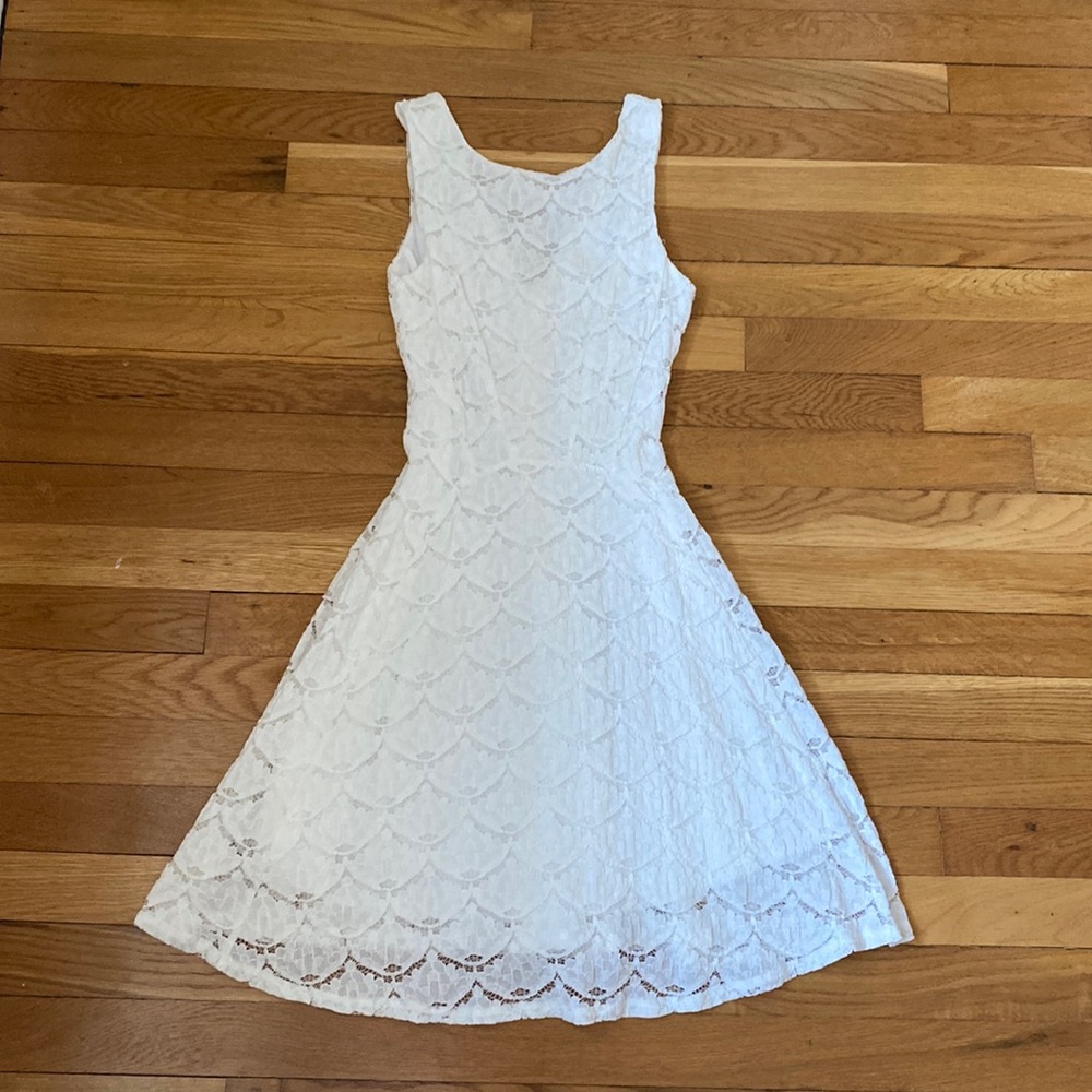 Girl’s dress